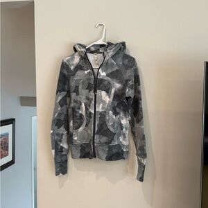 Lululemon Athletica Hoodie - Women's Size 4